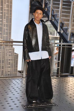 Disney™s Camp Rock 3 Cast visit the Empire State Building NEW YORK, NY - AUGUST 19: Casey Trotter at the Empire State Building to celebrate the release of Disney™s Camp Rock 3. on August 19, 2026 in New York City. Credit: John Fycke AdMedia New York City New York USA EDITORIAL USE ONLY  Copyright: xx JohnxFycke AdMediax admphotosthree012027