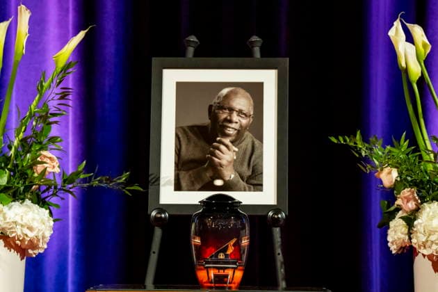 August 19, 2026, Montreal, Pq, CANADA: Jazz pianist Oliver Jones s urn stands below his portrait during a ceremony at Montreal s city hall, on Wednesday, Aug. 19, 2026. Montreal CANADA  - ZUMAc35_ 20260819_zaf_c35_107 Copyright: xChristopherxKatsarovx