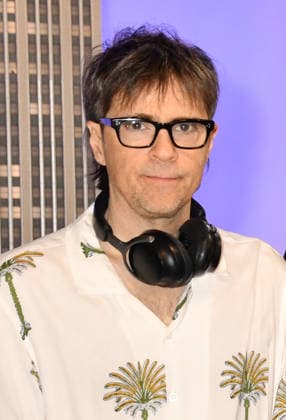 NEW YORK, NY - AUGUST 19: Weezer light the Empire State Building to Celebrate the Release of Weezer (The Gold Album) in Support of Hearts of Gold on August 19, 2026 in New York City. Copyright: xmpi099 MediaPunchx