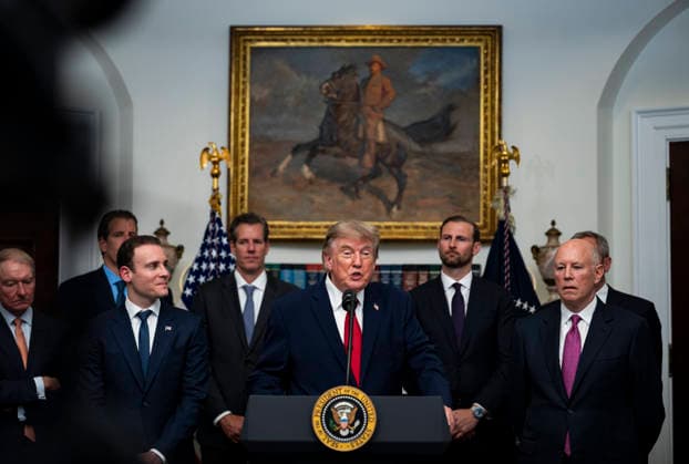 Trump Meets Technology Leaders WASHINGTON, DC - AUGUST 19: US President Donald Trump speaks during a meeting with technology leaders in the Roosevelt Room of the White House in Washington, DC, US, on Wednesday, Aug. 19, 2026. Credit: CNP AdMedia Washington District of Columbia United States of America EDITORIAL USE ONLY  Copyright: xx CNPx xAdMediax admphotosthree012080