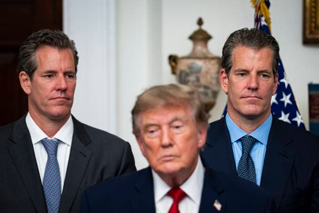 Trump Meets Technology Leaders WASHINGTON, DC - AUGUST 19: Tyler Winklevoss, chief executive officer and co-founder of Gemini Space Station Inc., left, Cameron Winklevoss, president and co-founder of Gemini Space Station Inc., right, during a meeting with crypto and prediction market executives in the Roosevelt Room of the White House in Washington, DC, US, on Wednesday, Aug. 19, 2026. Credit: CNP AdMedia Washington District of Columbia United States of America EDITORIAL USE ONLY  Copyright: xx CNPx xAdMediax admphotosthree012067