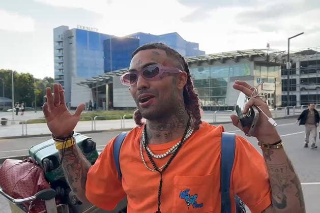 RUSSIA, MOSCOW - AUGUST 20, 2026: American rapper Lil Pump arrives at Vnukovo International Airport to give a solo concert scheduled for August 22. Elina Shtorts TASS  96369396