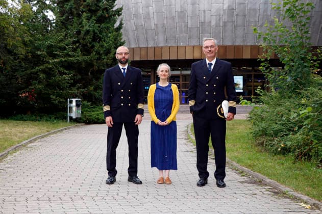 Henning Westphal, Ines Reinisch und Thomas Wunderlich bei der Premiere des Dokumentarfilms Salz und Wasser - Mit der legendären Polarstern in die Antarktis im Zeiss Großplanetarium. Berlin, 19.08.2026 *** Henning Westphal, Ines Reinisch, and Thomas Wunderlich at the premiere of the documentary *Salt and Water: To Antarctica Aboard the Legendary Polarstern* at the Zeiss Großplanetarium Berlin, August 19, 2026 Foto:xA.xBuggex xFuturexImagex salz_6803