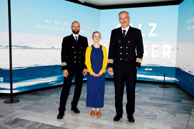 Henning Westphal, Ines Reinisch und Thomas Wunderlich bei der Premiere des Dokumentarfilms Salz und Wasser - Mit der legendären Polarstern in die Antarktis im Zeiss Großplanetarium. Berlin, 19.08.2026 *** Henning Westphal, Ines Reinisch, and Thomas Wunderlich at the premiere of the documentary *Salt and Water: To Antarctica Aboard the Legendary Polarstern* at the Zeiss Großplanetarium Berlin, August 19, 2026 Foto:xA.xBuggex xFuturexImagex salz_6809