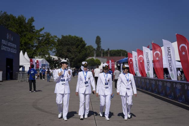 TEKNOFEST Blue Homeland KOCAELI, TURKIYE - AUGUST 20: People visit the TEKNOFEST Blue Homeland at the Golcuk Naval Shipyard Command in Kocaeli, Turkiye, on August 20, 2026. Organized under the main leadership of the Turkish National Defense Ministry and the Turkish Technology Team Foundation (T3 Foundation), with Anadolu as the Global Communication Partner, the event showcases Turkiye s maritime power, defense capabilities, and indigenous technologies. Gathering technology and defense industry enthusiasts around a maritime focus, the festival will welcome visitors through August 23. Arife Karakum Anadolu Kocaeli Turkey. Editorial use only. Please get in touch for any other usage.  Copyright: x2026xAnadoluxArifexKarakumx