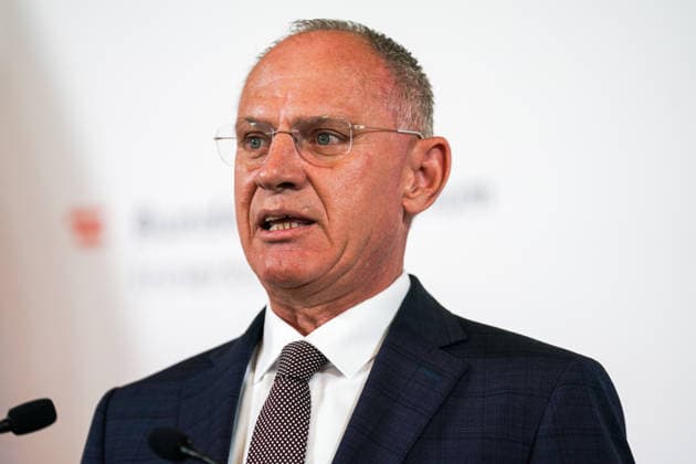20.08.2026 - Europa, Österreich, Wien: Präsentation und Pressekonferenz von Maßnahmen gegen Extremismus und Kriminalität bei Jugendlichen; Innenminister Gerhard Karner *** August 20, 2026 Europe, Austria, Vienna Presentation and press conference on measures to combat extremism and youth crime Interior Minister Gerhard Karner Copyright: xLUKAxKOLANOVICx