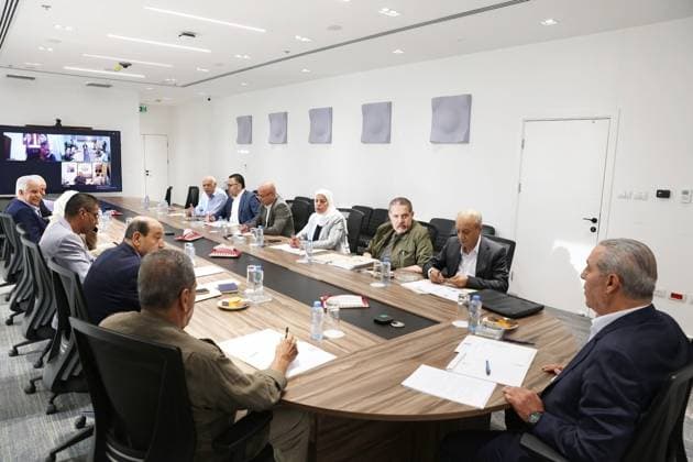 Hussein al-Sheikh Chairs Fatah Central Committee Meeting in Ramallah Fatah Movement Vice President Hussein al-Sheikh chairs a meeting of the Fatah Central Committee in Ramallah, in the West Bank, on August 20, 2026. The meeting discusses political and security developments, Israeli attacks in the Gaza Strip, West Bank and Jerusalem, and preparations for upcoming elections. Photo by Hussein AlSheikh Office apaimages Ramallah West Bank Palestinian Territory 200826_Ramallah_HAO_00(1) Copyright: xapaimagesxHusseinxAlSheikhxOfficex xapaimagesx