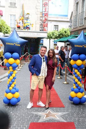 Mross erhält Stern auf Walk of Fame in Rust Rust, 20082026 Stefan Mross: Der Sänger, Entertainer und Moderator der beliebten ARD-Sendung Immer wieder sonntags erhält seinen eigenen Stern auf dem Walk of Fame im Europa-Park. Baden- Württemberg Germany *** Mross Receives a Star on the Walk of Fame in Rust Rust, 20082026 Stefan Mross The singer, entertainer, and host of the popular ARD show *Immer wieder sonntags* receives his own star on the Walk of Fame at Europa-Park in Baden-Württemberg, Germany Copyright: xMatthiasxGränzdörferx
