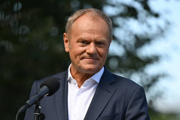 Polish Prime Minister Tusk announces tourist tax reform during Krakow mayoral endorsement KRAKOW, POLAND - AUGUST 20: Polish Prime M Donald Tusk addresses the media during a joint press briefing with Civic Coalition (KO) Senator Monika Piatkowska outside the ICE Krakow Congress Centre in Krakow, Poland, on August 20, 2026. Tusk officially endorsed Piatkowska’s snap mayoral bid under the civic ballot committee Beyond Divisions and announced a major legislative policy shift ensuring that 100 percent of revenues from the upcoming national tourist-compensatory fee will go directly to municipal budgets rather than being shared with the central treasury. Artur Widak Anadolu Krakow Poland. Editorial use only. Please get in touch for any other  Copyright: x2026xAnadoluxArturxWidakx