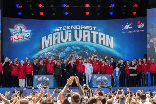 TEKNOFEST Blue Homeland KOCAELI, TURKIYE - AUGUST 20: National Defense Minister Yasar Guler, Youth and Sports Minister Osman Askin Bak, Selcuk Bayraktar, chairman of the TEKNOFEST board and Baykar, ASELSAN CEO Ahmet Akyol, and President of the Presidency of Defense Industries Haluk Gorgun attend opening ceremony of TEKNOFEST Blue Homeland at the Golcuk Naval Shipyard Command in Kocaeli, Turkiye on August 20, 2026. Organized under the main leadership of the Turkish National Defense Ministry and the Turkish Technology Team Foundation (T3 Foundation), with Anadolu as the Global Communication Partner, the event showcases Turkiye s maritime power, defense capabilities, and indigenous technologies. Gathering technology and defense industry enthus  Copyright: x2026xAnadoluxAkinxCeliktasx