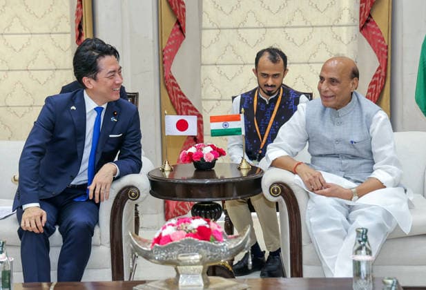 RECORD DATE NOT STATED Defence Minister Rajnath Singh with Japan s Defence Minister ShinjirÅ Koizumi during their meeting New Delhi, Aug 20 (ANI): Defence Minister Rajnath Singh with Japan s Defence Minister ShinjirÅ Koizumi during their meeting, in New Delhi on Thursday. (@rajnathsingh X ANI Photo) New Delhi Delhi India Copyright: xANIx ANI_20260820034