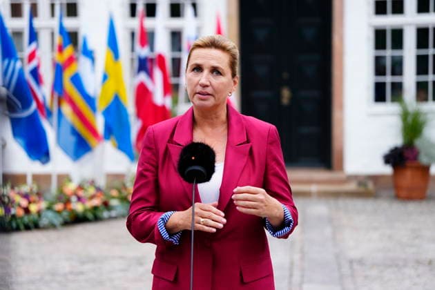 Denmark Nordic Summer Meeting Denmarks Prime Minister Mette Frederiksen talks to the press after The Prime Minister of Denmark and the Faroese Prime Minister hosted the Nordic heads of government at Hoevelte Barracks and Marienborg on Thursday, August 20, 2026. The summer meeting begins with a visit to Hoevelte Barracks, where the leaders are shown modern military capabilities. The meeting then continues at Marienborg, where they will discuss, among other things, closer Nordic defense cooperation, the Nordic regions role in the geopolitical situation, and the protection of children and young people online. , Hoevelte and Kgs. Lyngby Denmark *** Denmark Nordic Summer Meeting: Danish Prime Minister Mette Frederiksen speaks to the press afte  Copyright: MadsxClausxRasmussenx spdk20260820-174516-L