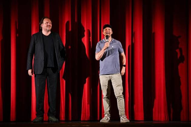 Spaziergang nach Syrakus Lichtburg ** NUR FÜR REDAKTIONELLE ZWECKE ** EDITORIAL USE ONLY **<p>Schauspieler Charly Hübner und Regisseur Lars Jessen, am 20.08.2026 in Essen. Charly Hübner und Lars Jessen präsentieren ihren neuen Film Spaziergang nach Syrakus in der Lichtburg. Deutschland Essen Copyright: SocratesxTassos *** A Walk to Syracuse Lichtburg ** FOR EDITORIAL USE ONLY ** EDITORIAL USE ONLY ** p Actor Charly Hübner and director Lars Jessen, on August 20, 2026, in Essen. Charly Hübner and Lars Jessen present their new film *A Walk to Syracuse* at the Lichtburg in Essen, Germany. Copyright SocratesxTassos Copyright: SocratesxTassos doc878r473b9bq1b1as91uyp ,EDITORIAL USE ONLY