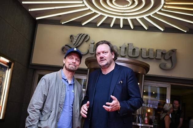 Spaziergang nach Syrakus Lichtburg ** NUR FÜR REDAKTIONELLE ZWECKE ** EDITORIAL USE ONLY **<p>Schauspieler Charly Hübner und Regisseur Lars Jessen, am 20.08.2026 in Essen. Charly Hübner und Lars Jessen präsentieren ihren neuen Film Spaziergang nach Syrakus in der Lichtburg. Deutschland Essen Copyright: SocratesxTassos *** A Walk to Syracuse Lichtburg ** FOR EDITORIAL USE ONLY ** EDITORIAL USE ONLY ** p Actor Charly Hübner and director Lars Jessen, on August 20, 2026, in Essen. Charly Hübner and Lars Jessen present their new film *A Walk to Syracuse* at the Lichtburg in Essen, Germany. Copyright SocratesxTassos Copyright: SocratesxTassos doc878r474js5t9dmyk9et ,EDITORIAL USE ONLY