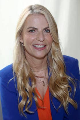 ABB SCHOENHEIT- Tanja Buelter Moderatorin beim be well Summit Programm by QVC im Lux Loft in Hamburg am 20.AUGUST 2026 Hamburg Deutschland *** ABB SCHOENHEIT Tanja Buelter, host of the be well Summit program by QVC at the Lux Loft in Hamburg on August 20, 2026, Hamburg, Germany