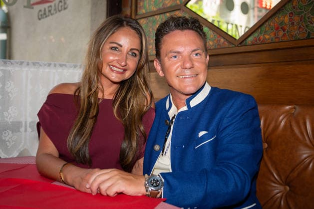 Stefan Mross, Europa-Park, Rust, Walk of Fame, Stern, Sternehrung, Auszeichnung, Sternenthüllung, Ehrung, Schlagersänger, Entertainer, Moderator, Musiker, Prominenter, Schlager, Volksmusik, Fernsehen, ARD, Das Erste, SWR, Immer wieder sonntags, TV-Show, Unterhaltungsshow, Abschiedssaison, letzte Staffel, Show-Aus, Sendungsende, Spardruck, TV-Aus, Abschied, 2026, Europa-Park Rust, Freizeitpark, Medien, Fernsehen, deutsche Unterhaltung, Schlagerstar, Symbolfoto, Prominenz, Jubiläum, Karriere, Würdigung, Walk of Fame Europa-Park Rust Europa Park Baden-Württemberg Deutschland *** Stefan Mross, Europa-Park, Rust, Walk of Fame, star, star ceremony, award, star unveiling, tribute, pop singer, entertainer, host, musician, celebrity, pop music, Copyright: xFINLEYxMÖRCHx
