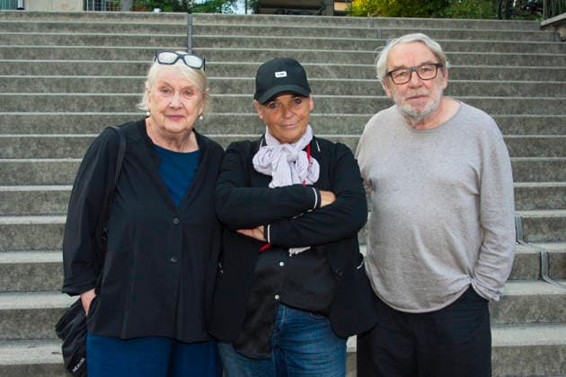 Entertainment Bilder des Tages Hiddensee , Filmpremiere im Filmtheater am Friedrichshain, Berlin, 20.08.2026 Ute Mahler, Regisseurin Annekatrin Hendel, Werner Mahler, HIDDENSEE , Foto Call zur Berlin-Premiere im FAF (Filmtheater Am Friedrichshain), Berlin, 20.08.2026 Berlin Filmtheater am Friedrichshain Deutschland, germany *** Hiddensee, Film Premiere at the Filmtheater am Friedrichshain, Berlin, August 20, 2026; Ute Mahler, Director Annekatrin Hendel, Werner Mahler, HIDDENSEE, Photo call for the Berlin premiere at the FAF Filmtheater am Friedrichshain, Berlin, August 20, 2026 Berlin Filmtheater am Friedrichshain Germany Copyright: xChristianxBehringx