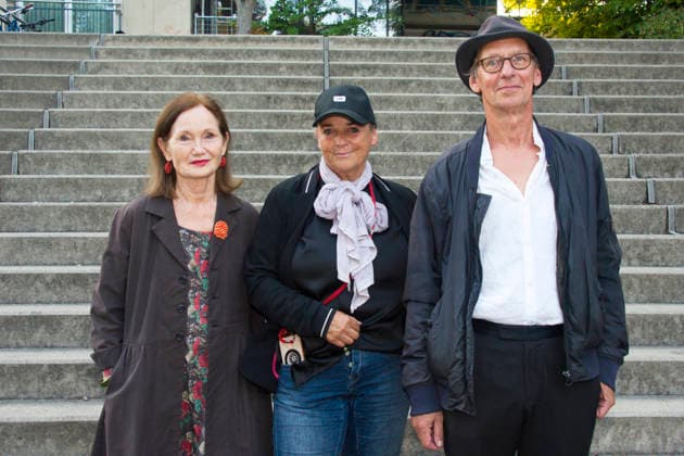 Hiddensee , Filmpremiere im Filmtheater am Friedrichshain, Berlin, 20.08.2026 Schauspielerin Barbara Schnitzler, Regisseurin Annekatrin Hendel, Musiker und Filmkomponist Flake alias Christian Lorenz, HIDDENSEE , Foto Call zur Berlin-Premiere im FAF (Filmtheater Am Friedrichshain), Berlin, 20.08.2026 Berlin Filmtheater am Friedrichshain Deutschland, germany *** Hiddensee, film premiere at the Filmtheater am Friedrichshain in Berlin, August 20, 2026; actress Barbara Schnitzler, director Annekatrin Hendel, musician and film composer Flake (aka Christian Lorenz), HIDDENSEE, Photo call for the Berlin premiere at the FAF Filmtheater am Friedrichshain, Berlin, August 20, 2026 Berlin Filmtheater am Friedrichshain Germany, Germany Copyright: xChristianxBehringx