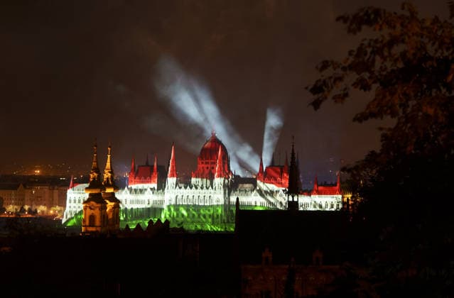Budapest National Day BUDAPEST, HUNGARY - AUGUST 20 : A view of light shows around the Parliament Building are held to mark the August 20 National Day near the Danube River in Budapest, Hungary on August 20, 2026. Ilkin Eskipehlivan Anadolu Budapest Hungary. Editorial use only. Please get in touch for any other usage.  Copyright: x2026xAnadoluxIlkinxEskipehlivanx