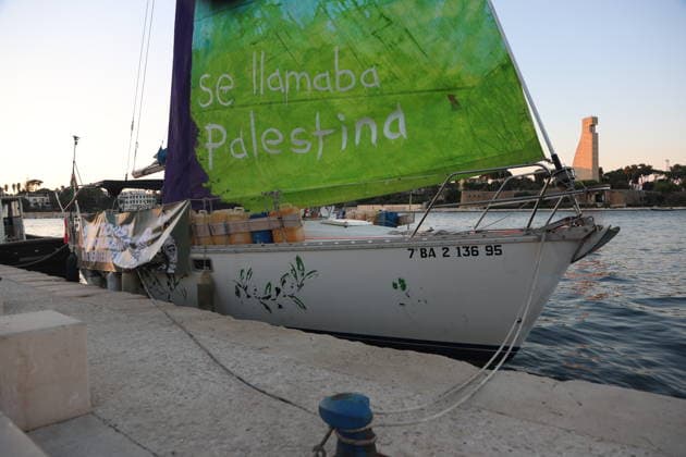Italian and Albanian Pro Palestinian activists sail to Vlore from Italy BRINDISI, ITALY - AUGUST 20: Several dozen Italian and Albanian Pro Palestine activists, set sail last night from the Italian port of Brindisi, Italy bound for Vlore, Albania, on August 20, 2026. The activist were aboard several boats from the Global Sumud Flotilla that were damaged and left adrift by the Israeli military during the Global Sumud Flotilla’s last mission to Gaza. On the 35th anniversary of the events in Vlora (when thousands of Albanian seeking asylum arrived in Puglia on a ship overcrowded with people), few children of the survivors of this tragedy return to Albania aboard the Flotilla’s boats to support the Flamingo Revolution - a popular protest move  Copyright: x2026xAnadoluxMichelexLuigixEdoardoxNovagax