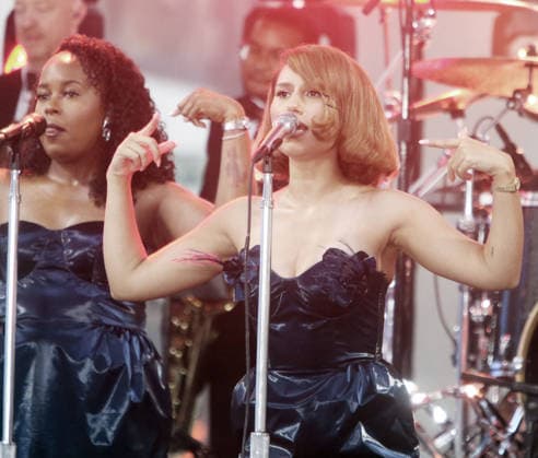 NEW YORK, NY- AUGUST 20: Raye performs on NBC s Today Citi Concert Series at Rockefeller Plaza in New York City on August 20, 2026. Copyright: xRWx
