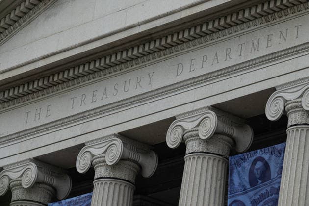US public debt surpasses $40 trillion for first time WASHINGTON, D.C., UNITED STATES – AUGUST 20: The US Treasury Department is seen in Washington, DC, on August 20, 2026. Total US public debt has surpassed $40 trillion for the first time, marking a roughly one-third increase in less than five years amid historically wide federal budget deficits. Mehmet Eser Anadolu Washington D.C. United States. Editorial use only. Please get in touch for any other usage.  Copyright: x2026xAnadoluxMehmetxEserx