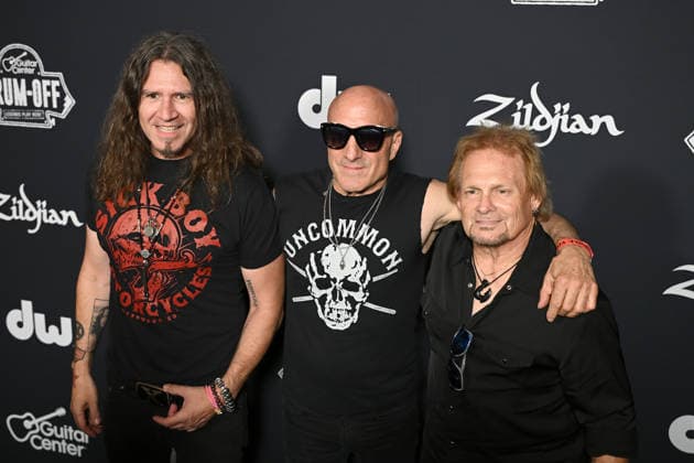 Guitar Center s Drum-Off National Finale Los Angeles CA Aug 20:Phil X, Kenny Aronoff, Michael Anthony at Guitar Center s Drum-Off National Finale on August 20, 2026 Credit: Michael Mattes Admedia EDITORIAL USE ONLY  Copyright: xx AdMediax admphotosthree012165
