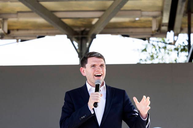 August 20, 2026, Austin, Texas, USA: U.S. Senate candidate JAMES TALARICO campaigns in Austin at Celis brewery as he completes his New American Dream tour throughout Texas. Austin USA - ZUMA 20260820_mda_n340_599 Copyright: xJoexNogalskix