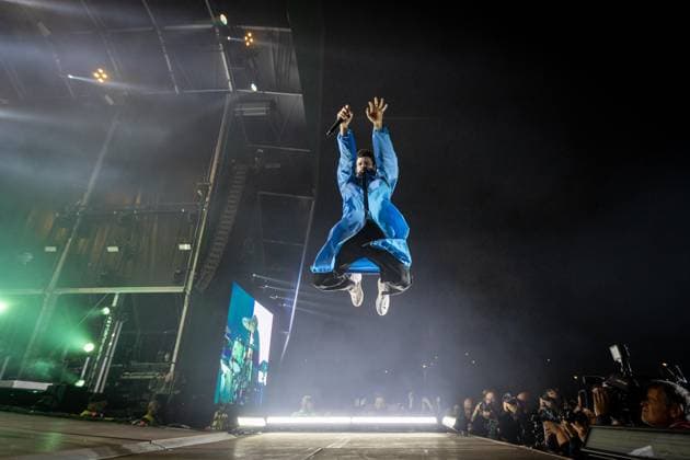 August 21, 2026, Vilar De Mouros, Portugal: Lead singer Sergio Pizzorno of the British alternative?rock band Kasabian performs during the third day of the Vilar de Mouros Festival. Vilar De Mouros Portugal - ZUMAs197 20260821_aaa_s197_006 Copyright: xDiogoxBaptistax