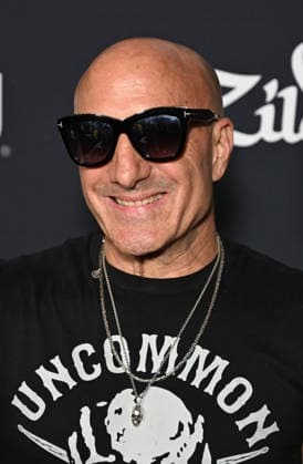 Guitar Center s Drum-Off National Finale Los Angeles CA Aug 20:Kenny Aronoff at Guitar Center s Drum-Off National Finale on August 20, 2026 Credit: Michael Mattes Admedia EDITORIAL USE ONLY  Copyright: xx AdMediax admphotosthree012268