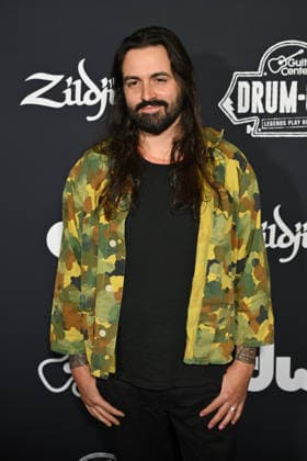Guitar Center s Drum-Off National Finale Los Angeles CA Aug 20: Jay Weinberg at Guitar Center s Drum-Off National Finale on August 20, 2026 Credit: Michael Mattes Admedia EDITORIAL USE ONLY  Copyright: xx AdMediax admphotosthree012239