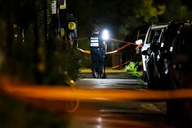 August 21, 2026, Montreal, Pq, CANADA: Police work the scene of a shooting in Montreal on Friday, August 21, 2026. Montreal CANADA  - ZUMAc35_ 20260821_zaf_c35_001 Copyright: xChristopherxKatsarovx