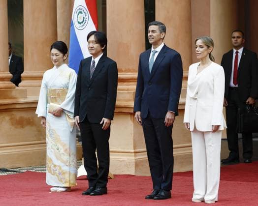 Japan crown prince, crown princess in Paraguay Japan s Crown Prince Fumihito (C, L) and Crown Princess Kiko meet with Paraguay s President Santiago Pena and his wife Leticia Ocampos at Palacio de Lopez in Asuncion on Aug. 20, 2026, during their official trip to the South American country.  A14AA0005626354P