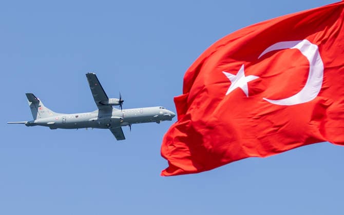 TEKNOFEST Blue Homeland KOCAELI, TURKIYE - AUGUST 21: TEKNOFEST Blue Homeland continues at the Golcuk Naval Shipyard Command with airshows carried out by aircrafts and unmanned aerial vehicles in Kocaeli, Turkiye, on August 21, 2026. Organized under the main leadership of the Turkish National Defense Ministry and the Turkish Technology Team Foundation (T3 Foundation), with Anadolu as the Global Communication Partner, the event showcases Turkiye s maritime power, defense capabilities, and indigenous technologies. Gathering technology and defense industry enthusiasts around a maritime focus, the festival will welcome visitors through August 23. Ibrahim Yozoglu Anadolu Kocaeli Turkey. Editorial use only. Please get in touch for any other usa  Copyright: x2026xAnadoluxIbrahimxYozoglux