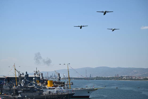 TEKNOFEST Mavi Vatan KOCAELI, TURKIYE - AUGUST 21: TEKNOFEST Blue Homeland continues at the Golcuk Naval Shipyard Command with airshows carried out by aircrafts and unmanned aerial vehicles in Kocaeli, Turkiye, on August 21, 2026. Organized under the main leadership of the Turkish National Defense Ministry and the Turkish Technology Team Foundation (T3 Foundation), with Anadolu as the Global Communication Partner, the event showcases Turkiye s maritime power, defense capabilities, and indigenous technologies. Gathering technology and defense industry enthusiasts around a maritime focus, the festival will welcome visitors through August 23. Akin Celiktas Anadolu Kocaeli Turkey. Editorial use only. Please get in touch for any other usage.  Copyright: x2026xAnadoluxAkinxCeliktasx