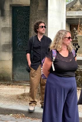 The Funeral Of Actress Dominique Frot - Paris Gael Cottat, her partner from TV Series Soda , during the funeral of actress Dominique Frot, the younger sister of Catherine Frot, who died at the age of 68 on August 7, 2026. The funeral takes place on August 21, 2026, in the Salle de la Coupole at Père-Lachaise Cemetery in Paris, France. Photo by Kendra Mabin ABACAPRESS.COM Paris France  Copyright: xMabinxKendra ABACAx