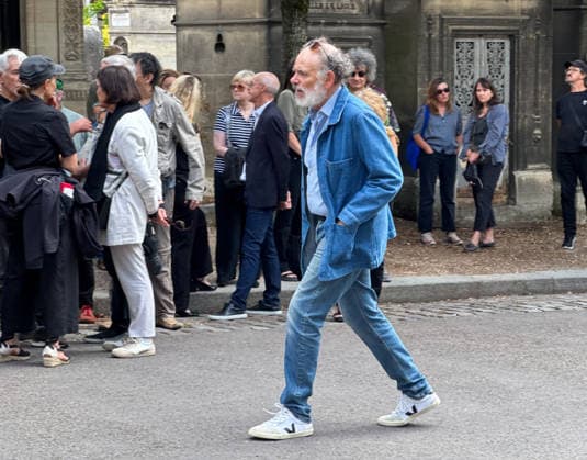 The Funeral Of Actress Dominique Frot - Paris - Jean-Pierre Darroussin during the funeral of actress Dominique Frot, the younger sister of Catherine Frot, who died at the age of 68 on August 7, 2026, takes place this Friday, August 21, 2026, at 4:00 p.m. in the Salle de la Coupole at Père-Lachaise Cemetery in Paris . Photo by Kendra Mabin ABACAPRESS.COM Paris France  Copyright: xMabinxKendra ABACAx