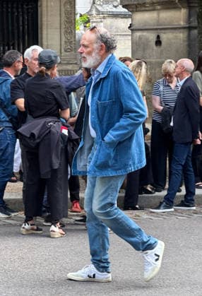The Funeral Of Actress Dominique Frot - Paris - Jean-Pierre Darroussin during the funeral of actress Dominique Frot, the younger sister of Catherine Frot, who died at the age of 68 on August 7, 2026, takes place this Friday, August 21, 2026, at 4:00 p.m. in the Salle de la Coupole at Père-Lachaise Cemetery in Paris . Photo by Kendra Mabin ABACAPRESS.COM Paris France  Copyright: xMabinxKendra ABACAx