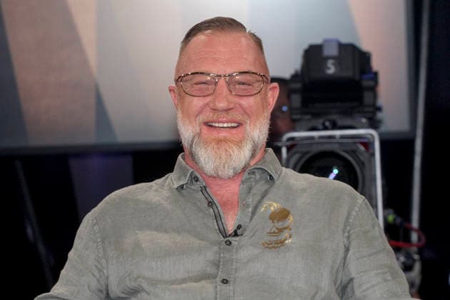 ABB TALKSHOW- St. Paulis bekanntester Koberer Fabian Zahrt Rotlicht Experte zu Gast in der NDR Talkshow unter dem Motto 400 Jahre Reeperbahn Spezial aus dem NDR 3 Studio am Freitag 21.AUGUST 2027 in Hamburg Aufzeichnung vom 01.07.2026 Hamburg Deutschland *** ABB TALK SHOW: St. Pauli’s most famous pimp, Fabian Zahrt, a red-light district expert, appears as a guest on the NDR talk show titled 400 Years of the Reeperbahn Special, broadcast from the NDR 3 studio on Friday, August 21, 2027, in Hamburg. Recorded on July 1 2026, Hamburg, Germany