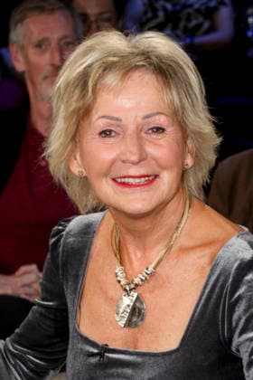 ABB TALKSHOW- Esther Lindemann wird Anfang der 1980er-Jahre erste Schutzpolizistin der Davidwache auf der Reeperbahn zu Gast in der NDR Talkshow unter dem Motto 400 Jahre Reeperbahn-Spezial aus dem NDR 3 Studio am Freitag 21.AUGUST 2027 in Hamburg Aufzeichnung vom 01.07.2026 Hamburg Deutschland *** ABB TALK SHOW Esther Lindemann, who became the first female patrol officer at the Davidwache police station on the Reeperbahn in the early 1980s, will be a guest on the NDR talk show titled 400 Years of the Reeperbahn Special, broadcast from the NDR 3 studio on Friday, August 21, 2027 in Hamburg; recorded on July 1, 2026, in Hamburg, Germany