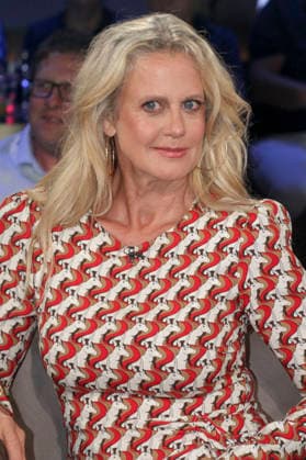 ABB TALKSHOW- Barbara Schoeneberger Moderatoren der NDR Talkshow unter dem Motto 400 Jahre Reeperbahn-Spezial aus dem NDR 3 Studio am Freitag 21.AUGUST 2027 in Hamburg Aufzeichnung vom 01.07.2026 Hamburg Deutschland *** ABB TALK SHOW Barbara Schoeneberger, host of the NDR talk show titled 400 Years of the Reeperbahn Special, broadcast from the NDR 3 studio on Friday, August 21, 2027, in Hamburg. Recorded on July 1, 2026, in Hamburg, Germany.