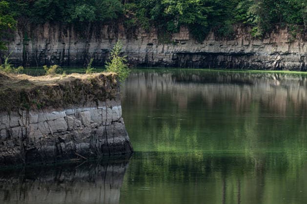 Low water level at the Les Kralovstvi reservoir on the Elbe river in Bila Tremesna near Dvur Kralove nad Labem, Trutnov region, Czech Republic, during the current drought, on August 21, 2026. (CTKxPhoto DavidxTanecek) CTKPhotoP2026082104821  CTKPhotoP2026082104821