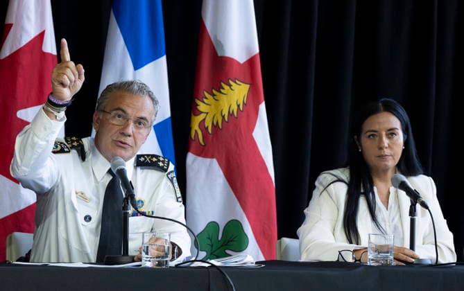 August 21, 2026, Montreal, Pq, CANADA: Montreal police chief Fady Dagher gestures as Montreal Mayor Soraya Martinez Ferrada looks on as they announce that the police will be equipped with body cameras during a press conference in Montreal on Friday, Aug. 21, 2026. Montreal CANADA  - ZUMAc35_ 20260821_zaf_c35_006 Copyright: xChristinnexMuschix