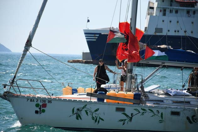 Global Sumud Flotilla activists arrive in Albania VLORE, ALBANIA - AUGUST 21: Boats carrying pro-Palestinian Italian and Albanian activists arrive off the coast of Vlore after sailing from Brindisi, Italy, on August 21, 2026 in Vlore, Albania. Several of the vessels had reportedly been damaged by the Israeli military during the flotilla s previous mission. The activists arrival coincides with the anniversary of the 1991 exodus in which thousands of Albanian refugees reached Italy s Puglia region aboard an overcrowded ship. The group is also expected to support the Flamingo Revolution protest against the reported sale of a beach in Zvernec for a tourism project allegedly linked to Ivanka Trump and Jared Kushner. Olsi Shehu Anadolu Vlore  Copyright: x2026xAnadoluxOlsixShehux