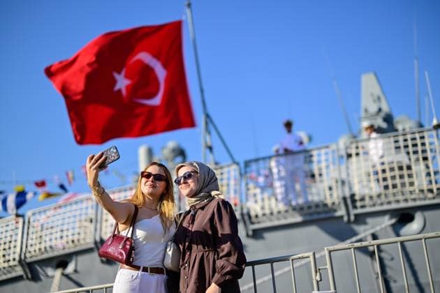 TEKNOFEST Blue Homeland KOCAELI, TURKIYE - AUGUST 21: TEKNOFEST Blue Homeland continues at the Golcuk Naval Shipyard Command in Kocaeli, Turkiye, on August 21, 2026. Organized under the main leadership of the Turkish National Defense Ministry and the Turkish Technology Team Foundation (T3 Foundation), with Anadolu as the Global Communication Partner, the event showcases Turkiye s maritime power, defense capabilities, and indigenous technologies. Gathering technology and defense industry enthusiasts around a maritime focus, the festival will welcome visitors through August 23. Cem Tekkesinoglu Anadolu Kocaeli Turkey. Editorial use only. Please get in touch for any other usage.  Copyright: x2026xAnadoluxCemxTekkesinoglux