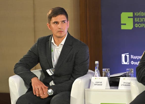 Ukrainian war veteran, National Guard (Azov) defender of Mariupol and former prisoner of war Serhii Yarovyi attends the 35 Years of Restored Independence: Unity Around the Flag National Roundtable, organised by the Kyiv Security Forum, ahead of Ukraine’s 35th Independence Day, Kyiv, Ukraine, August 21, 2026. (Photo by Yevhen Kotenko Ukrinform) National roundtable marking 35 years of Ukraine’s independence  Copyright: xYevhenxKotenkox