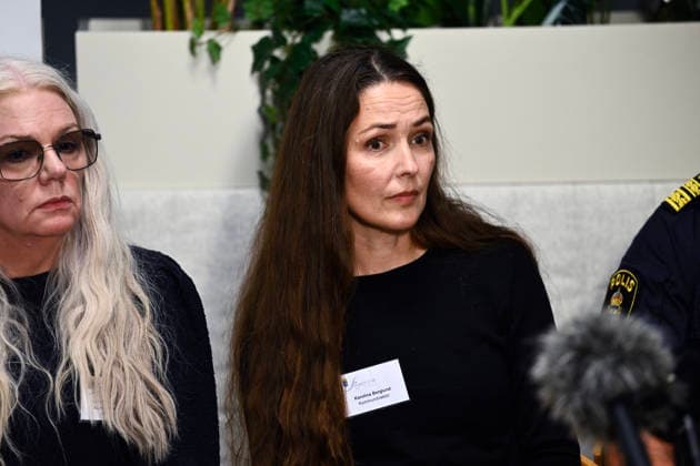 FAGERSTA, SVERIGE 20260821 Kommunstyrelsens ordförande Asa-Märta Sjöström och kommundirektör Karilina Berglund da Fagersta kommun och polisen haller pressträff med anledning av skoldadet mot Brinellskolan tidigare under dagen, där flera personer ska ha skadats av en man med svärd. FAGERSTA SVERIGE x10080x *** FAGERSTA, SWEDEN 20260821 Asa Märta Sjöström, chair of the municipal council, and Karilina Berglund, municipal manager of Fagersta Municipality, along with the police, held a press conference in response to the school attack on Brinell School earlier in the day, in which several people were reportedly injured by a man wielding a sword. FAGERSTA, SWEDEN x10080x  Copyright: xFredrikxSandberg TTx POLISINSATS SKOLA FAGERSTA euCeWWbvXn8