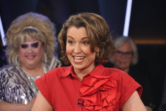Franca Cuneo, Gastronomin, zu Gast in der NDR Talk Show am 21.8.2026 im 3. Programm des NDR Fernsehen, Fototermin vor der Aufzeichnung am 1.7.2026 im Fernsehstudio Hamburg Lokstedt *** Franca Cuneo, restaurateur, guest on the NDR Talk Show on August 21, 2026, on NDR TV’s Channel 3; photo op before the taping on July 1, 2026, at the Hamburg Lokstedt TV studio