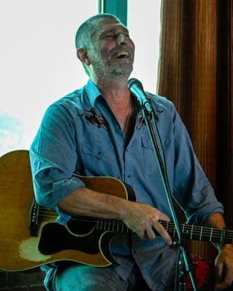 Las Vegas Songwriters Festival 2026 - Day 2 Las Vegas Songwriters Festival 2026 - Day 2 at Mandalay Bay Resort & Casino. 21 Aug 2026 Pictured: Dave Pahanish.  Copyright: xThexMegaxAgencyxMBS MEGAx
