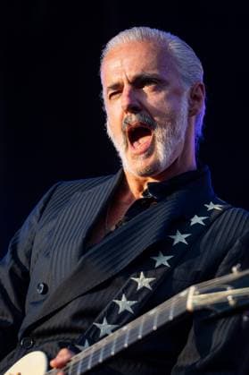 Triggerfinger live at Vilar de Mouros Festival - 21 Aug 2026 Lead singer and guitarist Ruben Block of the Belgian rock band Triggerfinger performs during the fourth day of the Vilar de Mouros Festival. Vilar de Mouros Portugal Copyright: xDiogoxBaptistax xSOPAxImagesx DB_Triggerfinger20260820_005